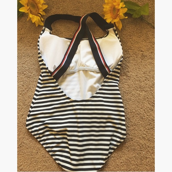 Tommy Hilfiger one piece classic swim suit - Picture 2 of 4